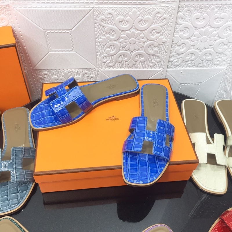 Hermes Slippers